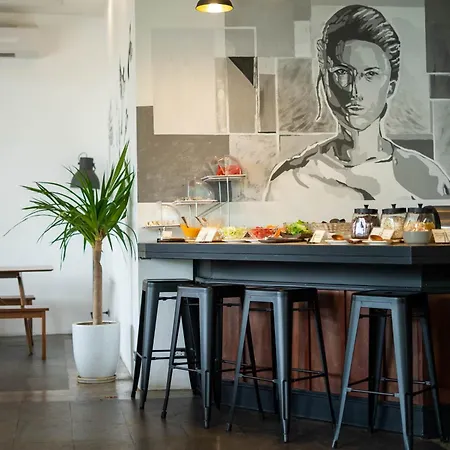 S 2 Modern Boutique Hotel-3